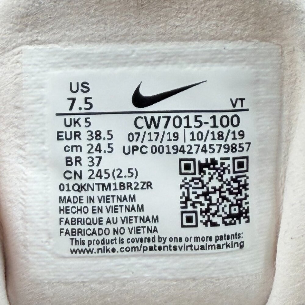 Nike Wmns Air Max 270 React 'Pastel' - Picture 9 of 10